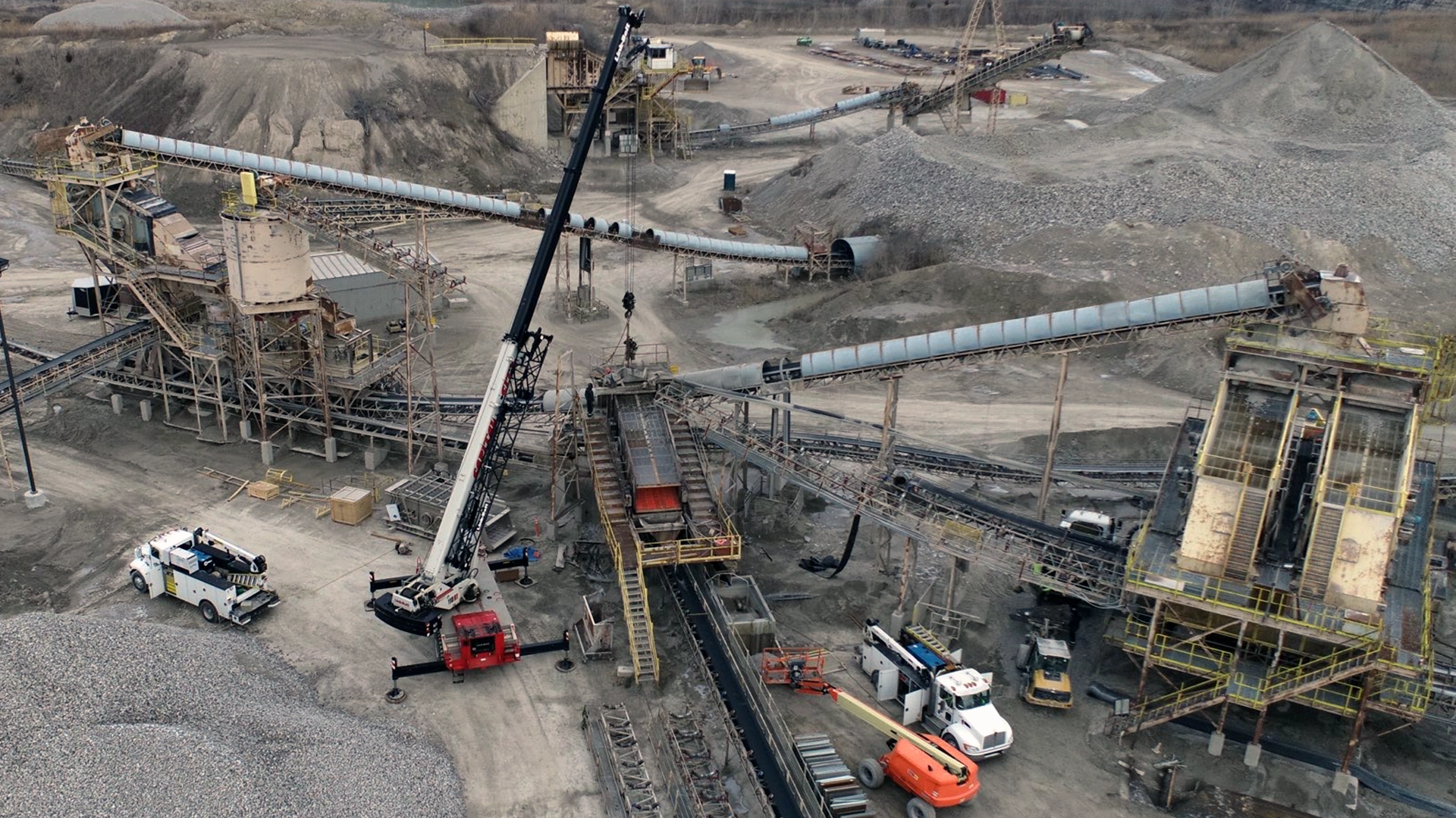 Aerial view of a Midwest Mine jobsite